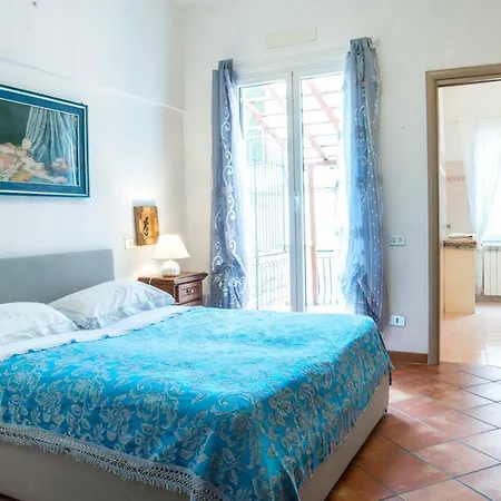 Casa Bastiese * Cisano sul Neva